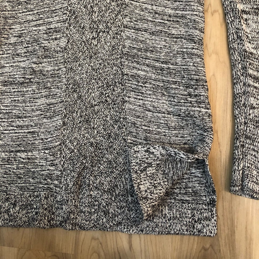 Dynamite Sweater - Picture 3 of 5